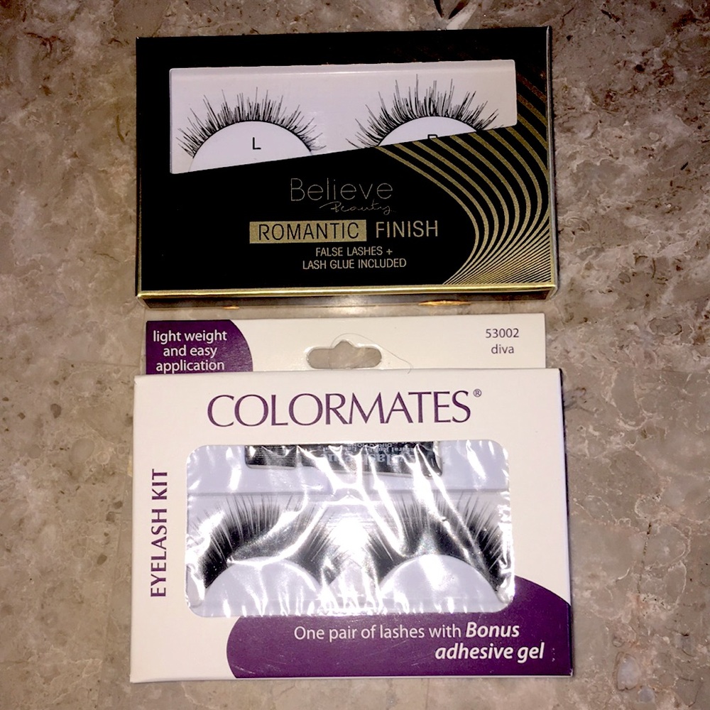 New ✨ set of two lashes with two adhesive gels